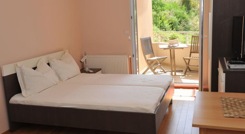 Apartments San Monte Podstrana Exterior foto